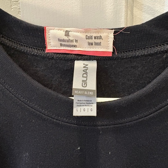 NWT Upcycled funky mtv music television large sweatshirt. 23 pit to pit - Picture 7 of 9